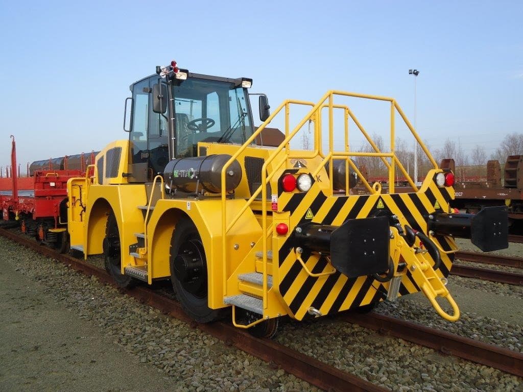 Véhicule rail-route — Wikipédia