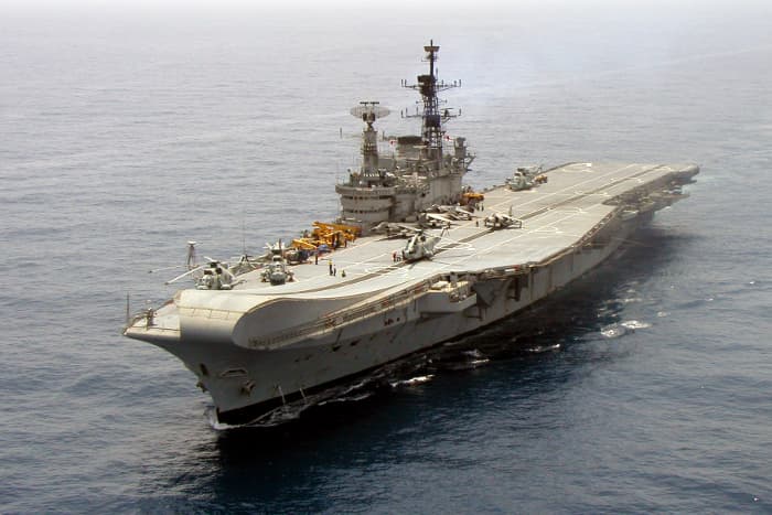 Light aircraft carrier - Wikipedia