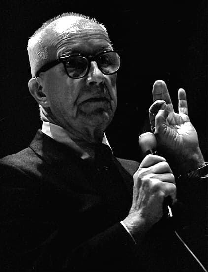 Richard Buckminster Fuller — Wikipédia