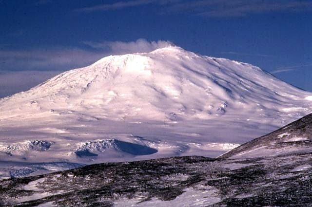 Mount Erebus - Wikipedia