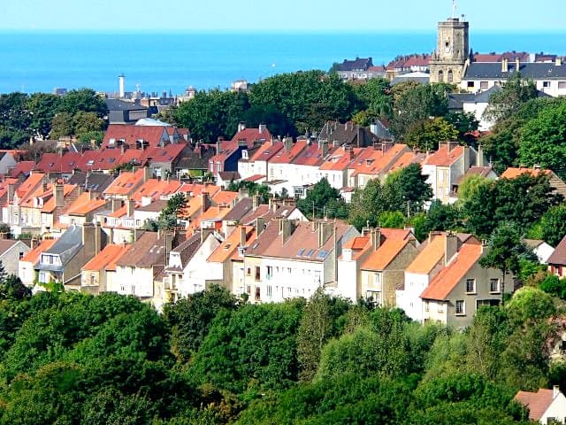 Boulogne-sur-Mer — Wikipédia