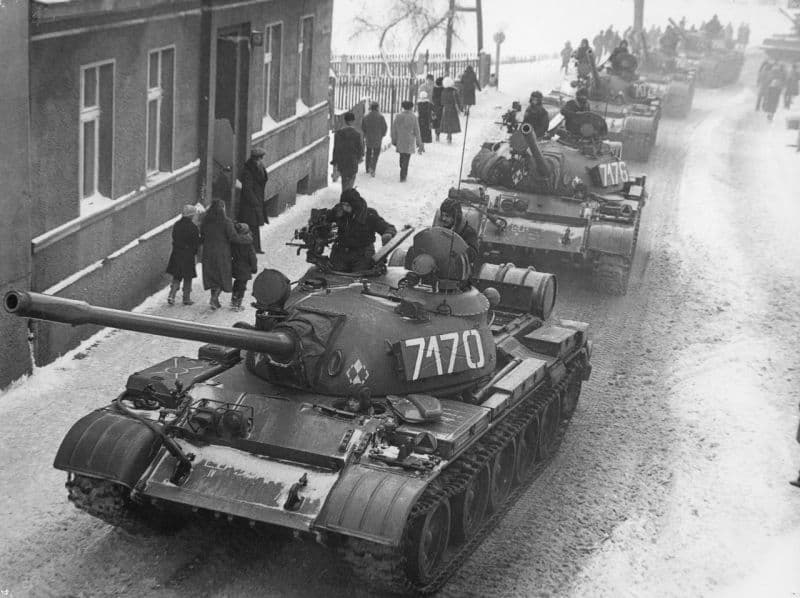 Martial law - Wikipedia