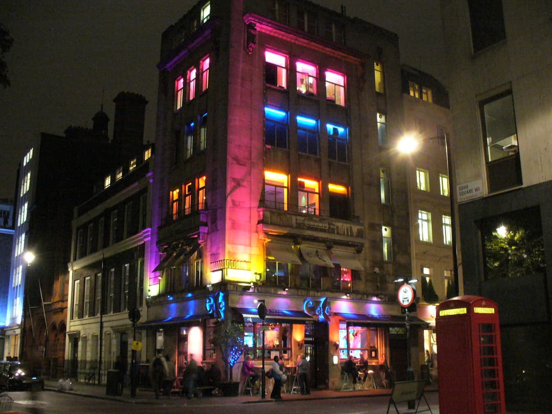 Soho - Wikipedia