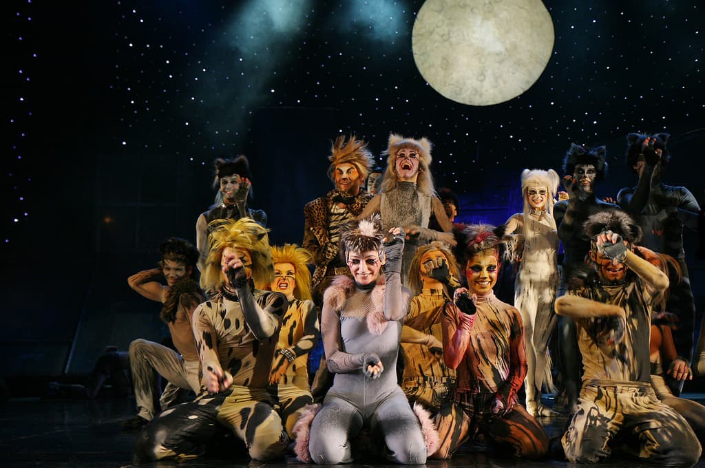 Cats (comédie musicale) — Wikipédia