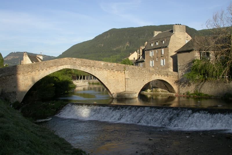 Seuil (barrage) — Wikipédia