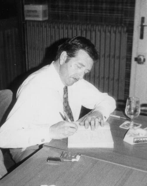 Jimmy Guieu — Wikipédia