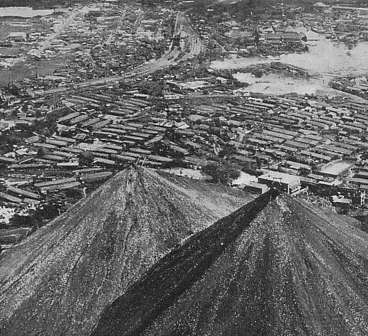 Spoil tip - Wikipedia