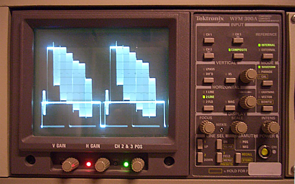 Waveform monitor - Wikipedia