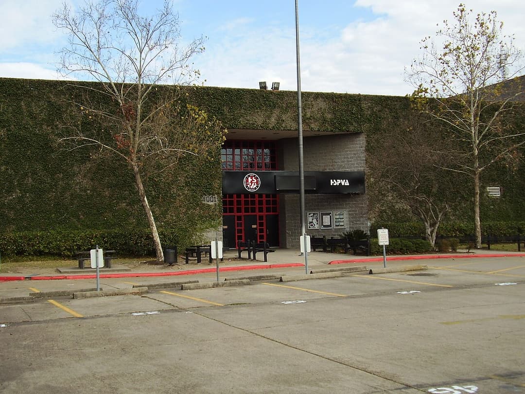 Magnet school — Wikipédia