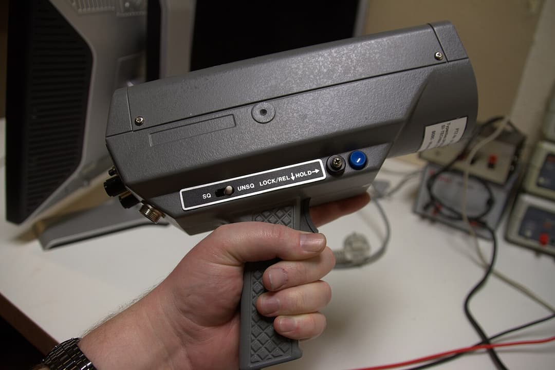 Radar speed gun - Wikipedia