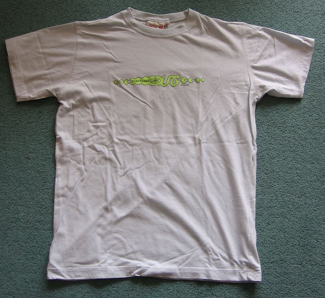 Tee-shirt — Wikipédia