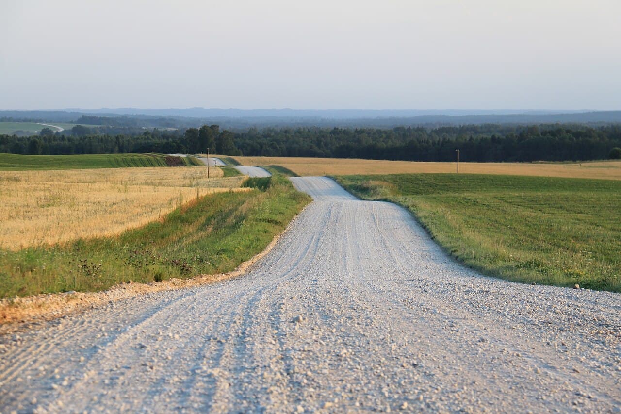 Gravel road - Wikipedia