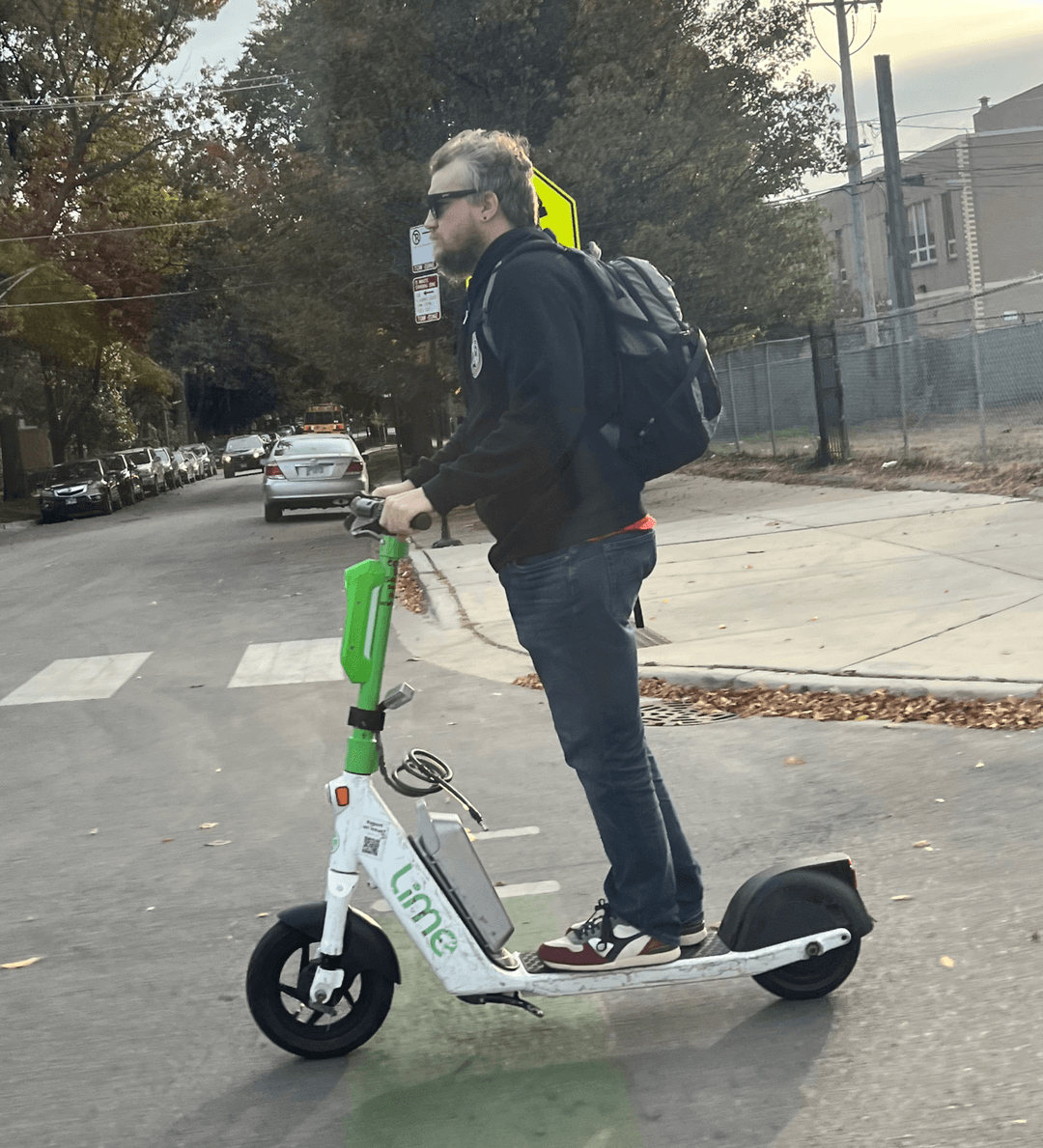 Motorized scooter - Wikipedia