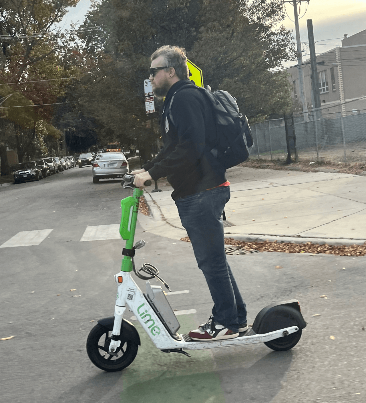 Motorized scooter - Wikipedia