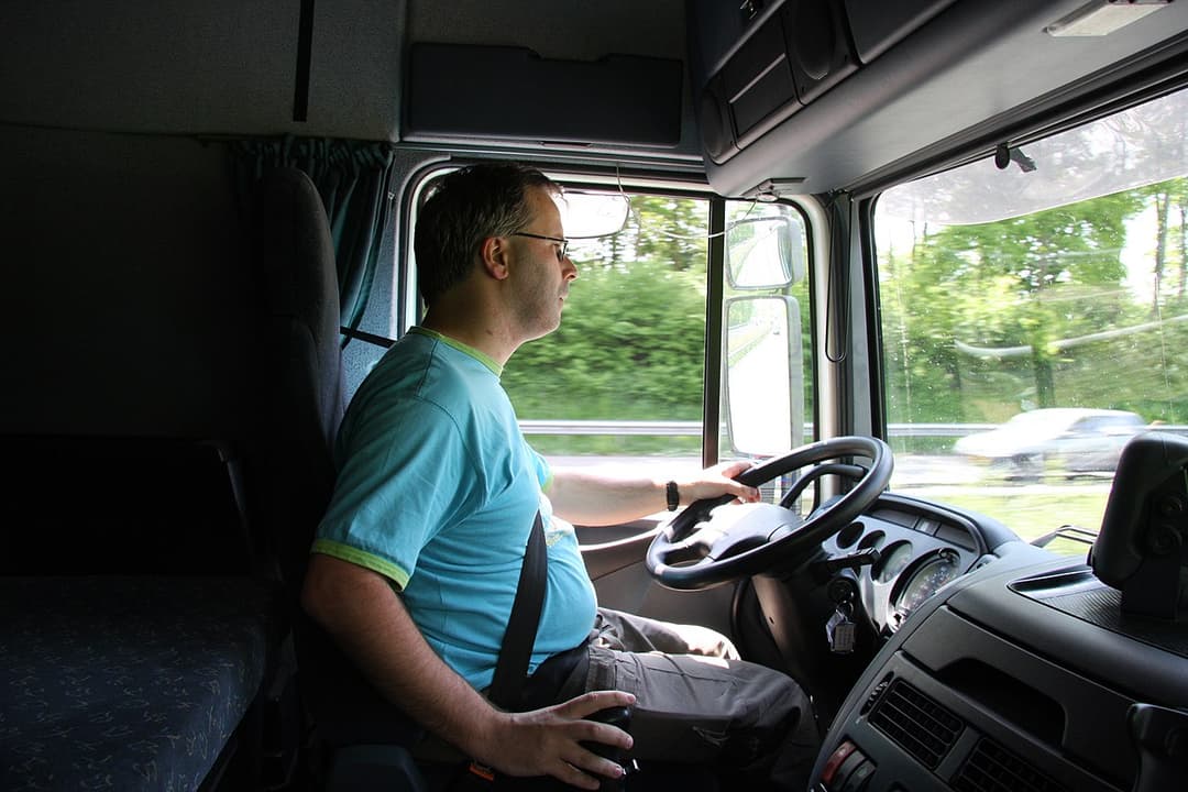 Truck driver - Wikipedia
