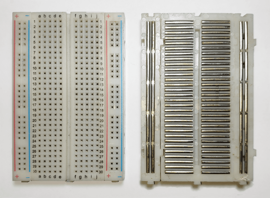 Breadboard - Wikipedia